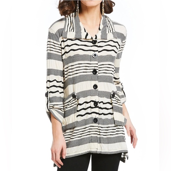 Ali Miles White & Black Button Front Wave Tunic Top, Size 2X - Picture 1 of 9